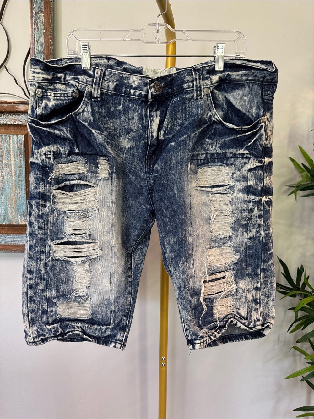 Blue Cult Men's Ripped Acid-Wash Denim Jean Shorts 38